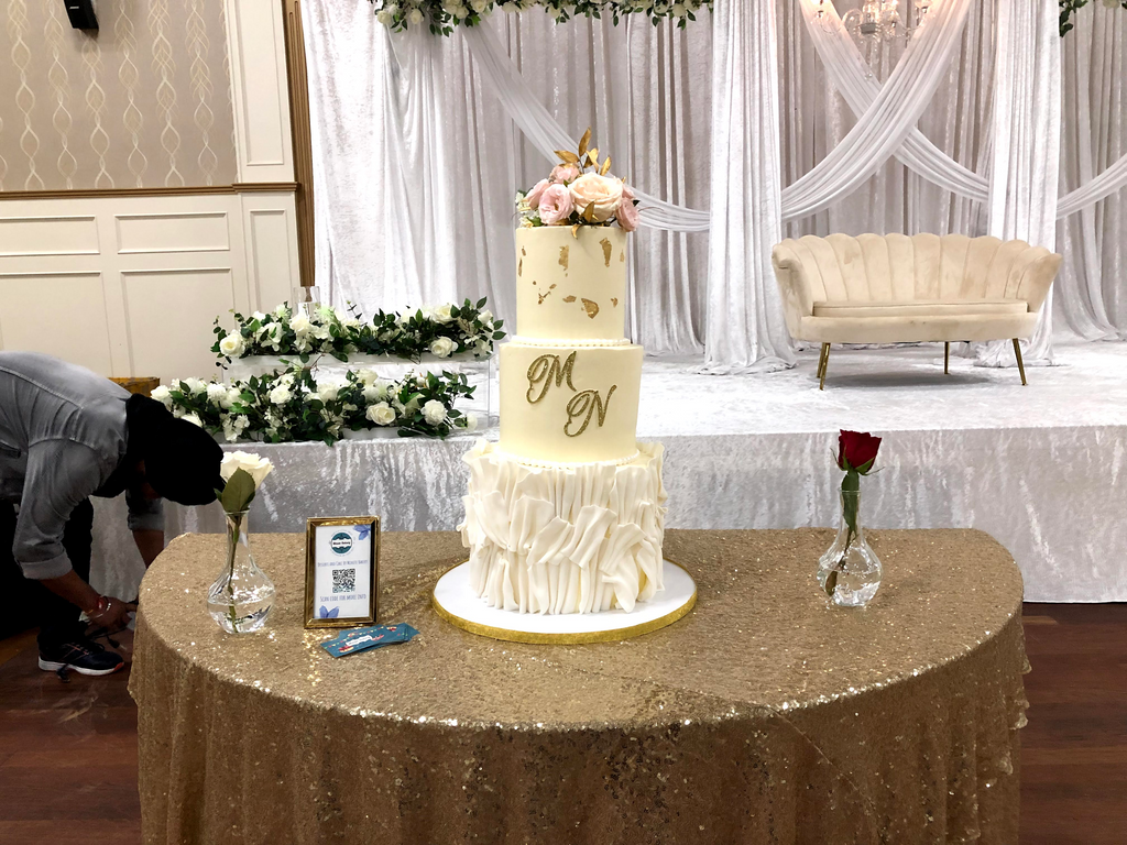 wedding cake setup